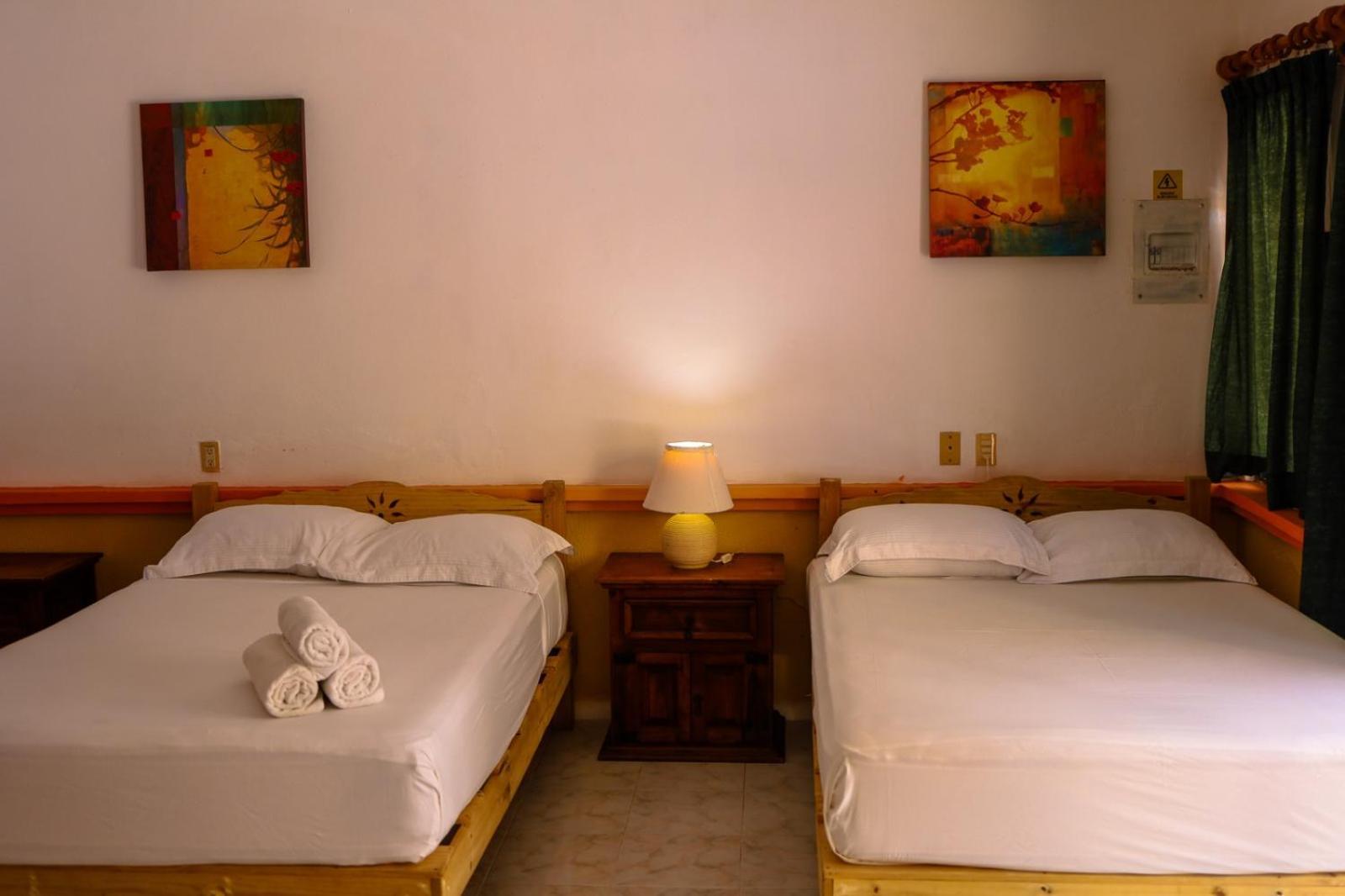 Hotel Vista Caribe 5Ta Av A 5 Pasos De La Playa Playa del Carmen Zewnętrze zdjęcie