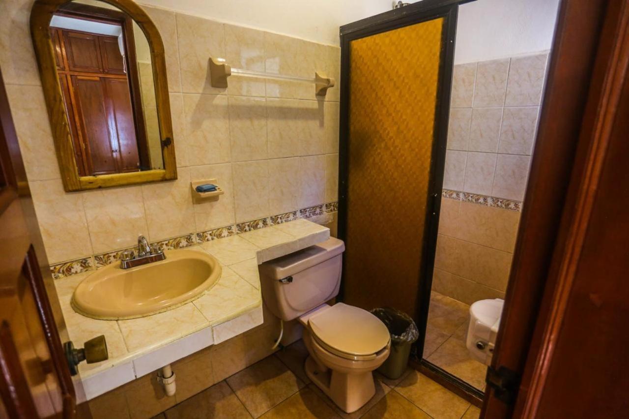 Hotel Vista Caribe 5Ta Av A 5 Pasos De La Playa Playa del Carmen Zewnętrze zdjęcie