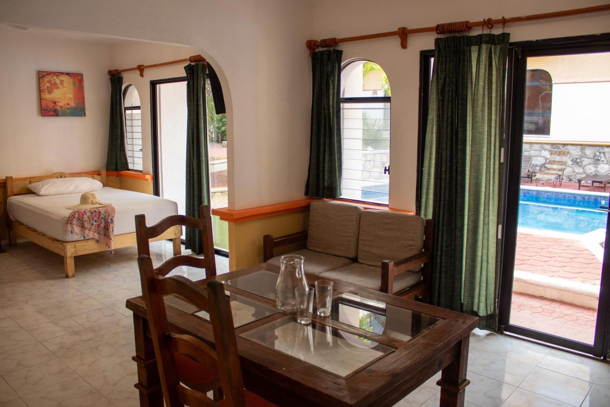 Hotel Vista Caribe 5Ta Av A 5 Pasos De La Playa Playa del Carmen Zewnętrze zdjęcie