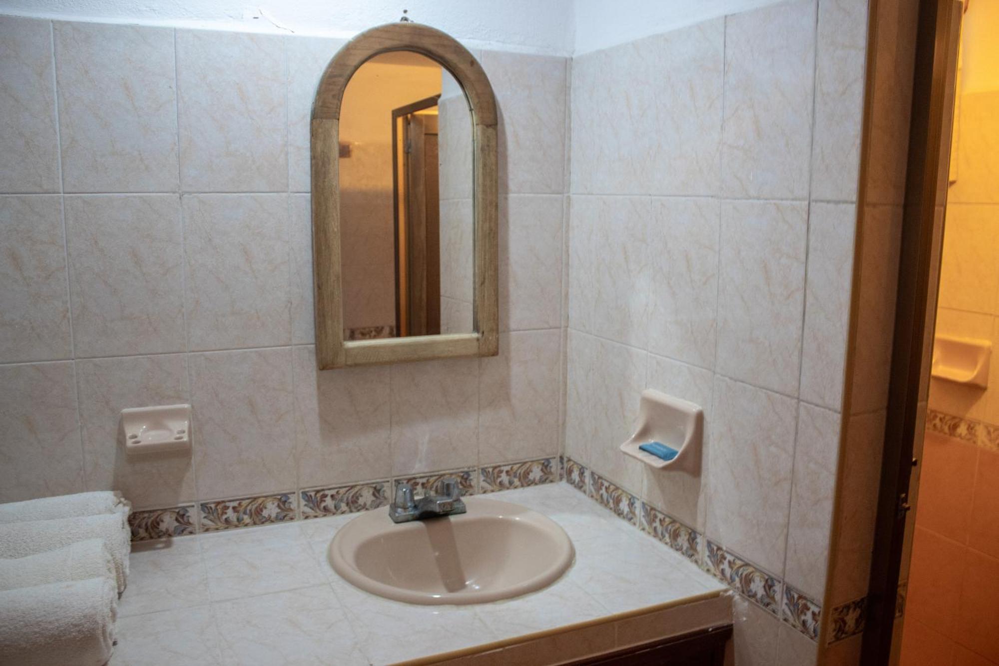 Hotel Vista Caribe 5Ta Av A 5 Pasos De La Playa Playa del Carmen Zewnętrze zdjęcie