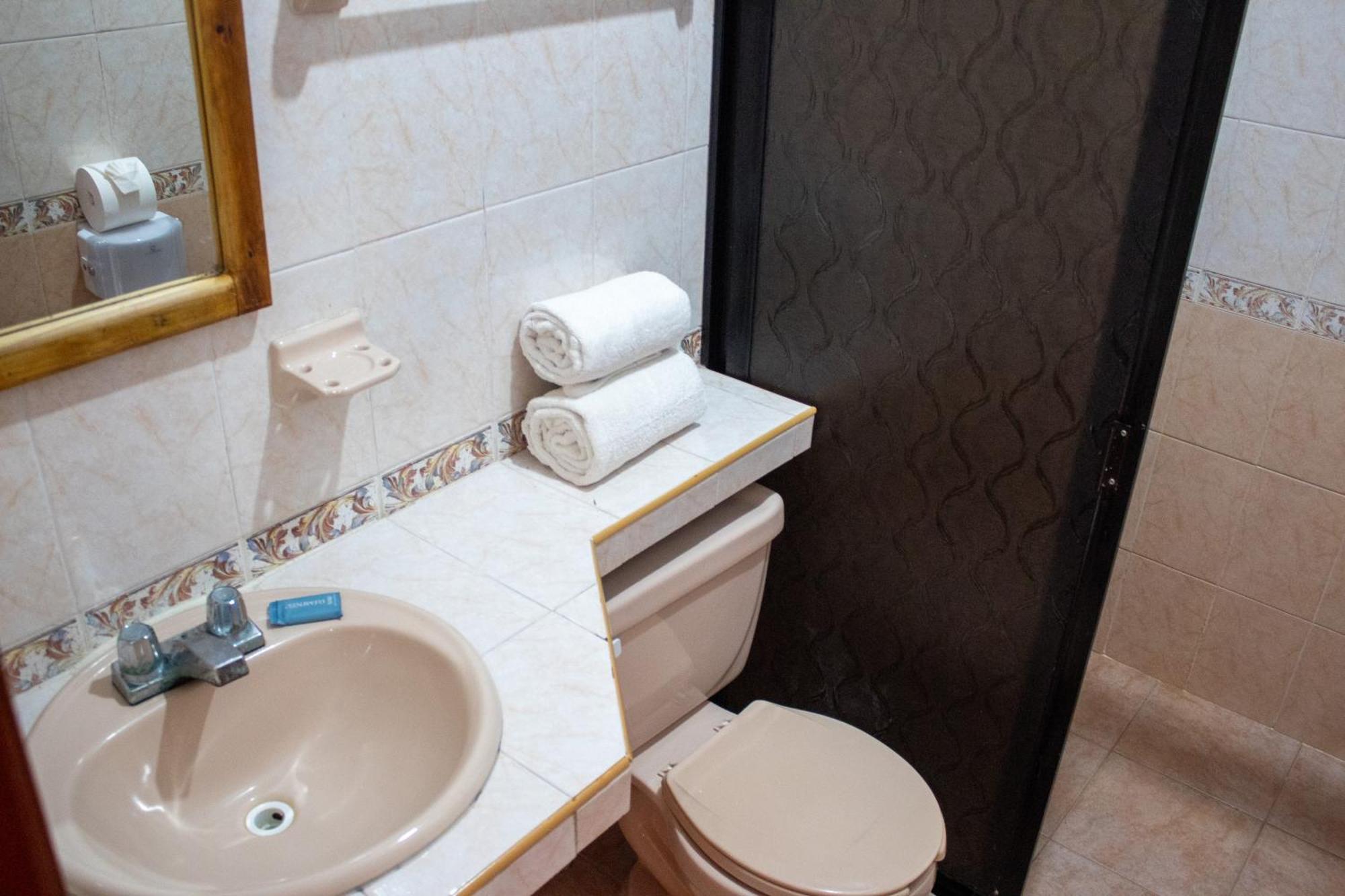 Hotel Vista Caribe 5Ta Av A 5 Pasos De La Playa Playa del Carmen Zewnętrze zdjęcie