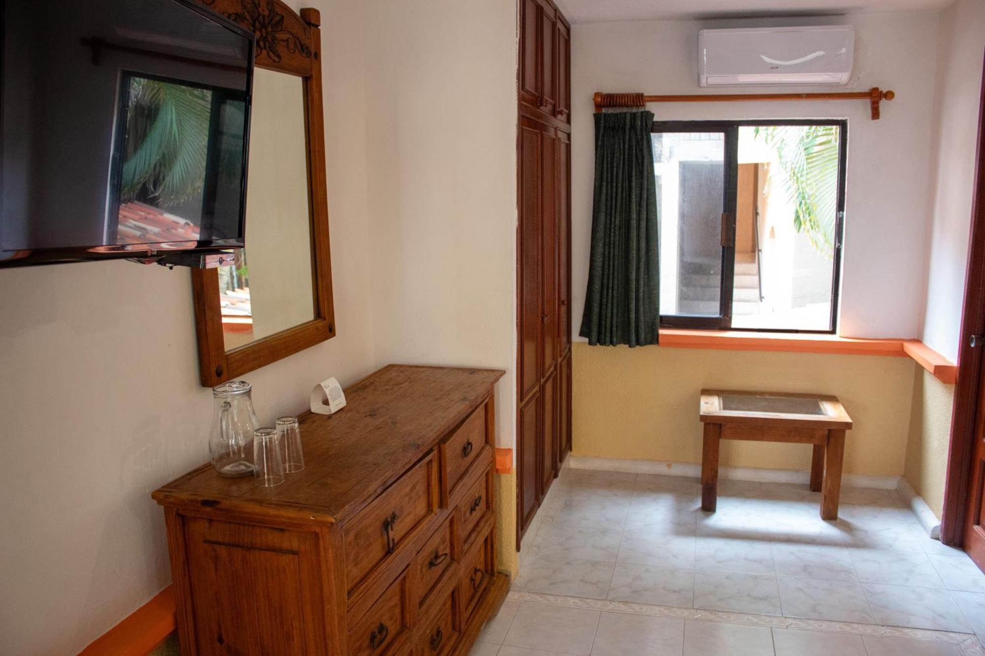 Hotel Vista Caribe 5Ta Av A 5 Pasos De La Playa Playa del Carmen Zewnętrze zdjęcie
