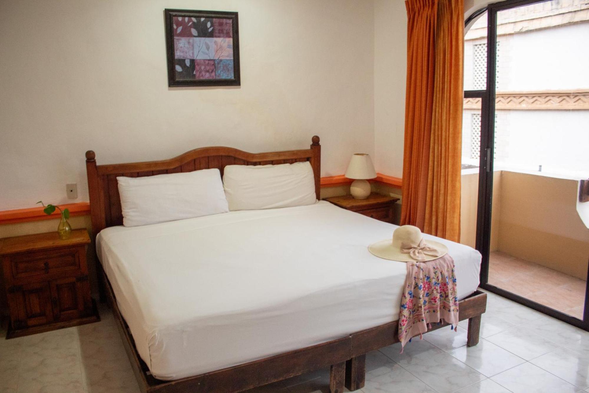 Hotel Vista Caribe 5Ta Av A 5 Pasos De La Playa Playa del Carmen Zewnętrze zdjęcie