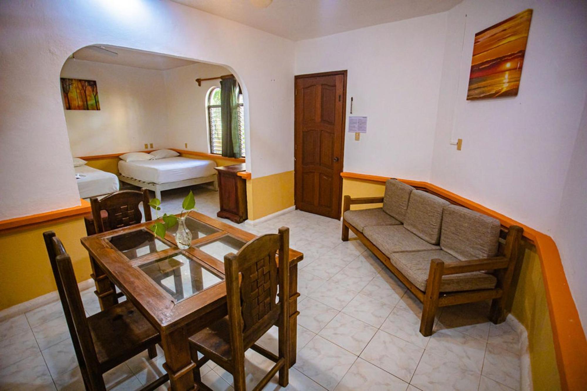Hotel Vista Caribe 5Ta Av A 5 Pasos De La Playa Playa del Carmen Zewnętrze zdjęcie