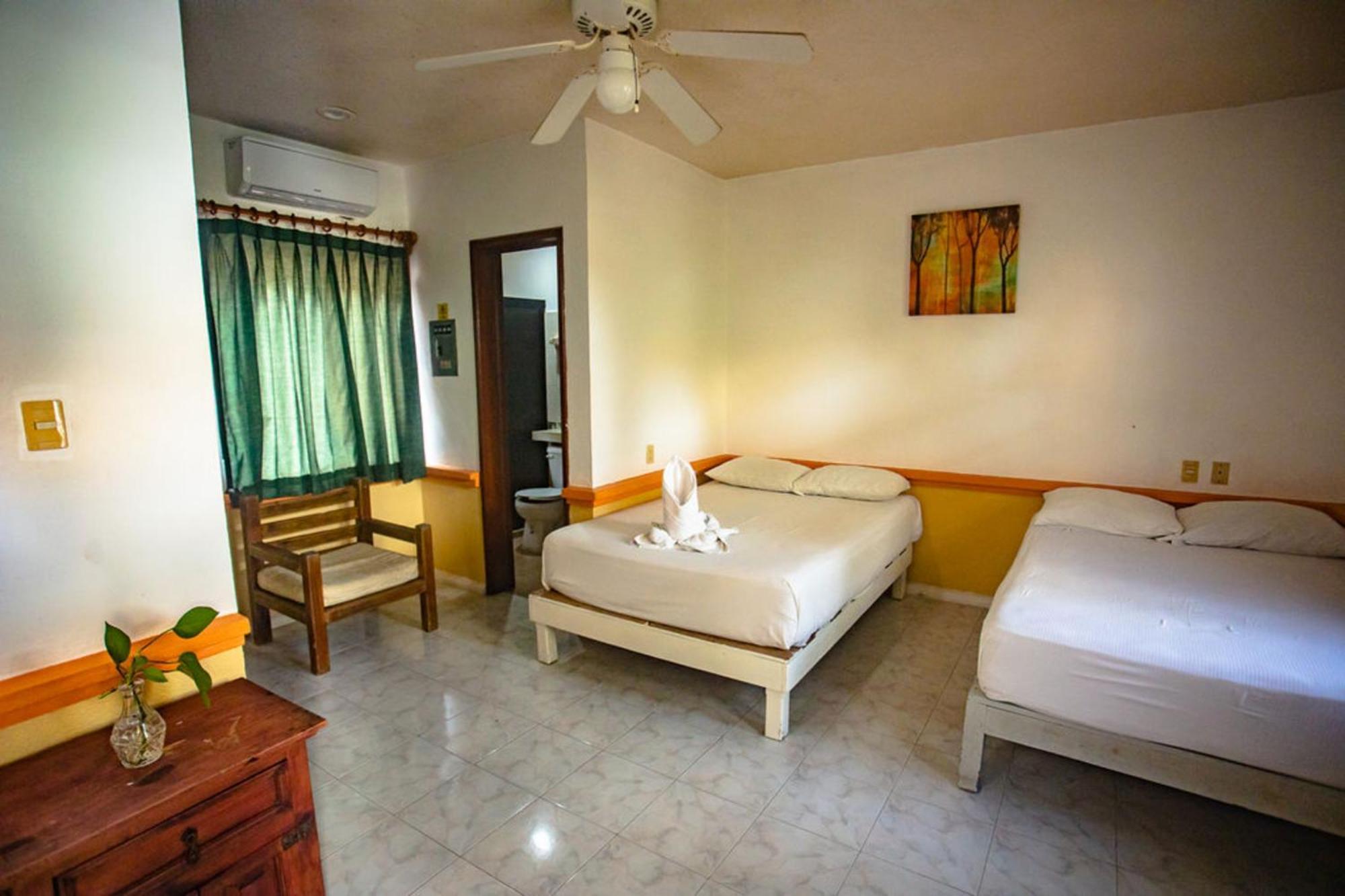 Hotel Vista Caribe 5Ta Av A 5 Pasos De La Playa Playa del Carmen Zewnętrze zdjęcie