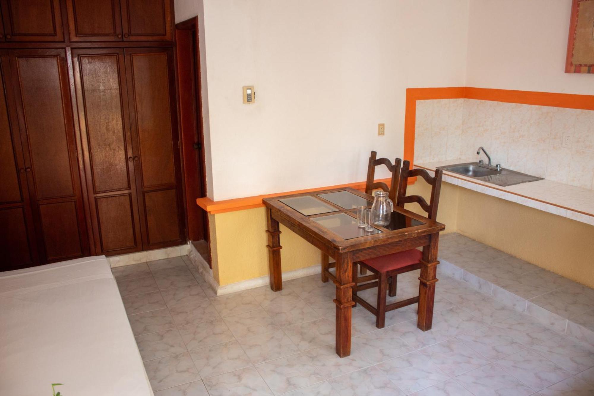 Hotel Vista Caribe 5Ta Av A 5 Pasos De La Playa Playa del Carmen Zewnętrze zdjęcie
