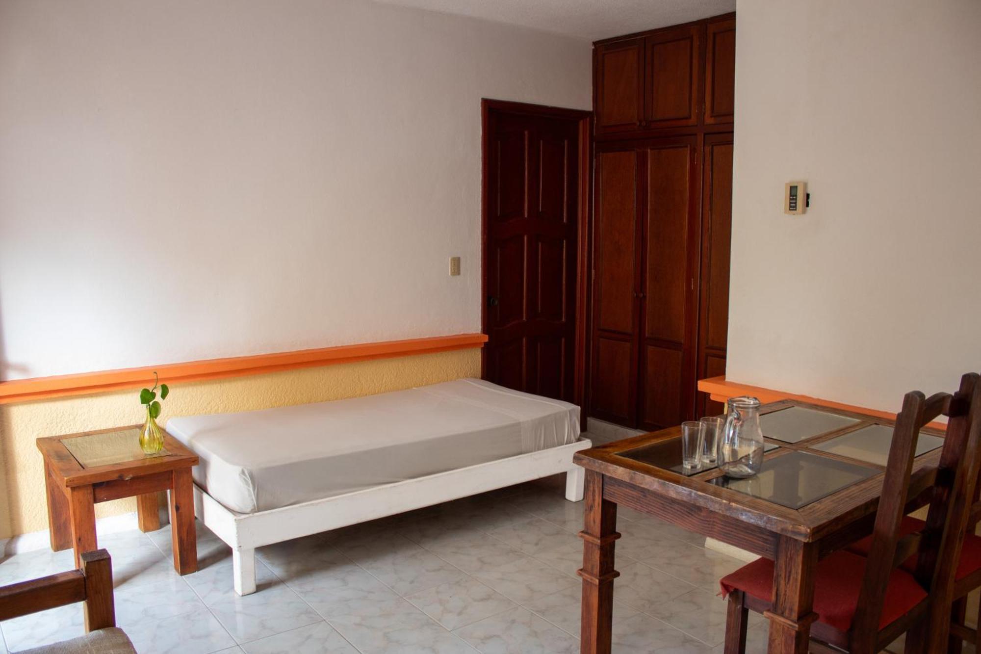 Hotel Vista Caribe 5Ta Av A 5 Pasos De La Playa Playa del Carmen Zewnętrze zdjęcie