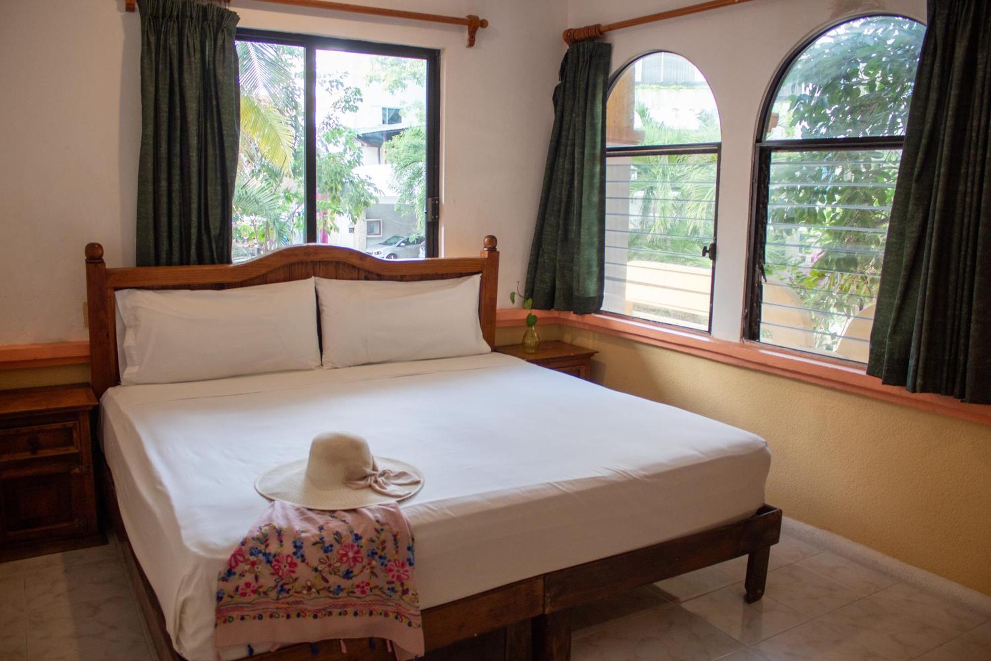 Hotel Vista Caribe 5Ta Av A 5 Pasos De La Playa Playa del Carmen Zewnętrze zdjęcie