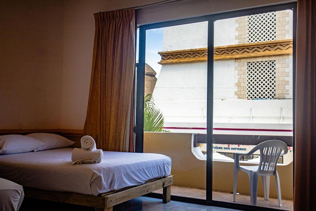 Hotel Vista Caribe 5Ta Av A 5 Pasos De La Playa Playa del Carmen Zewnętrze zdjęcie